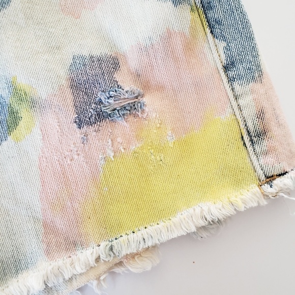 NWT BDG Dree High Rise Cheeky Shorts - Picture 6 of 8